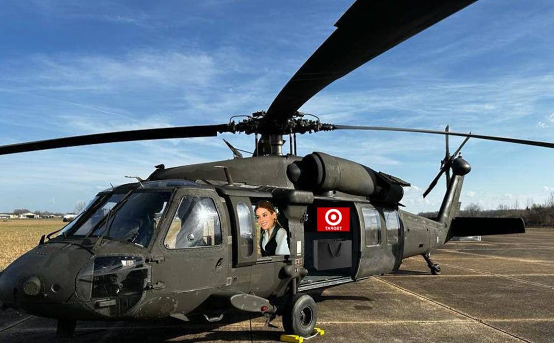 ¡black Hawk Es Utilizado Para Recoger Compras De Mariana Rodríguez! - La Voz De La Experiencia